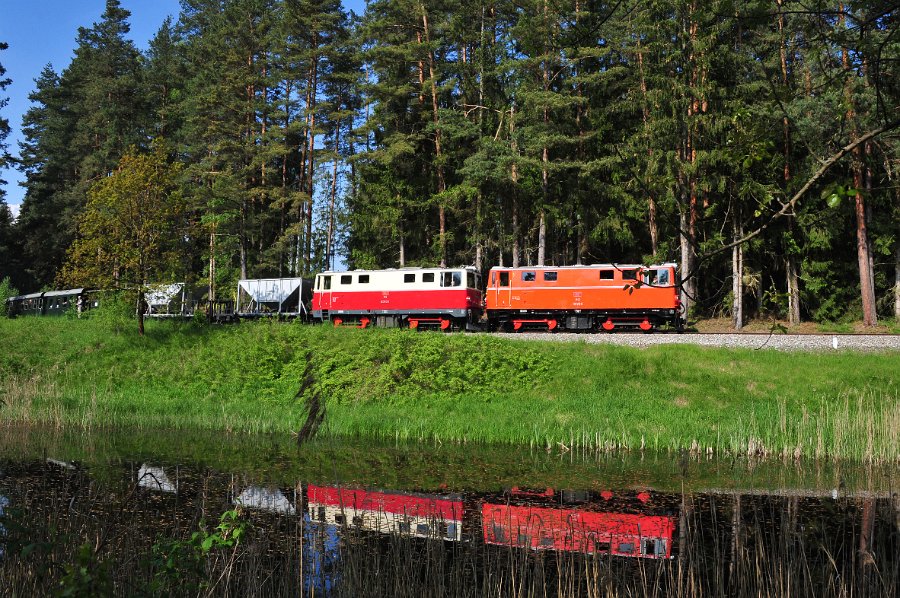 NÖVOG V5 und V12 Doppeltraktion 16